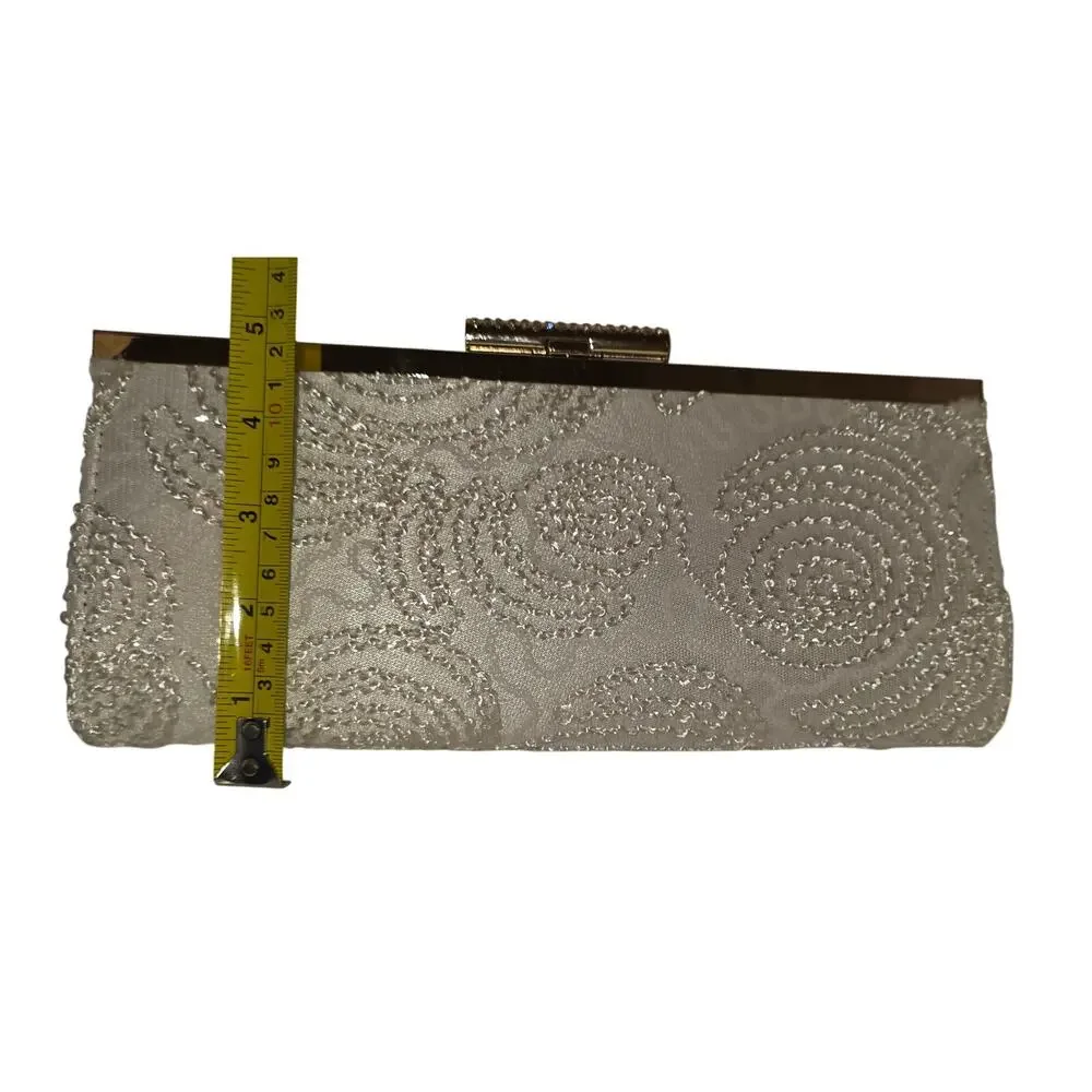 NWT Charming Charlie White Embroidered Clutch Bag w/Gold‎ Clasp & Chain